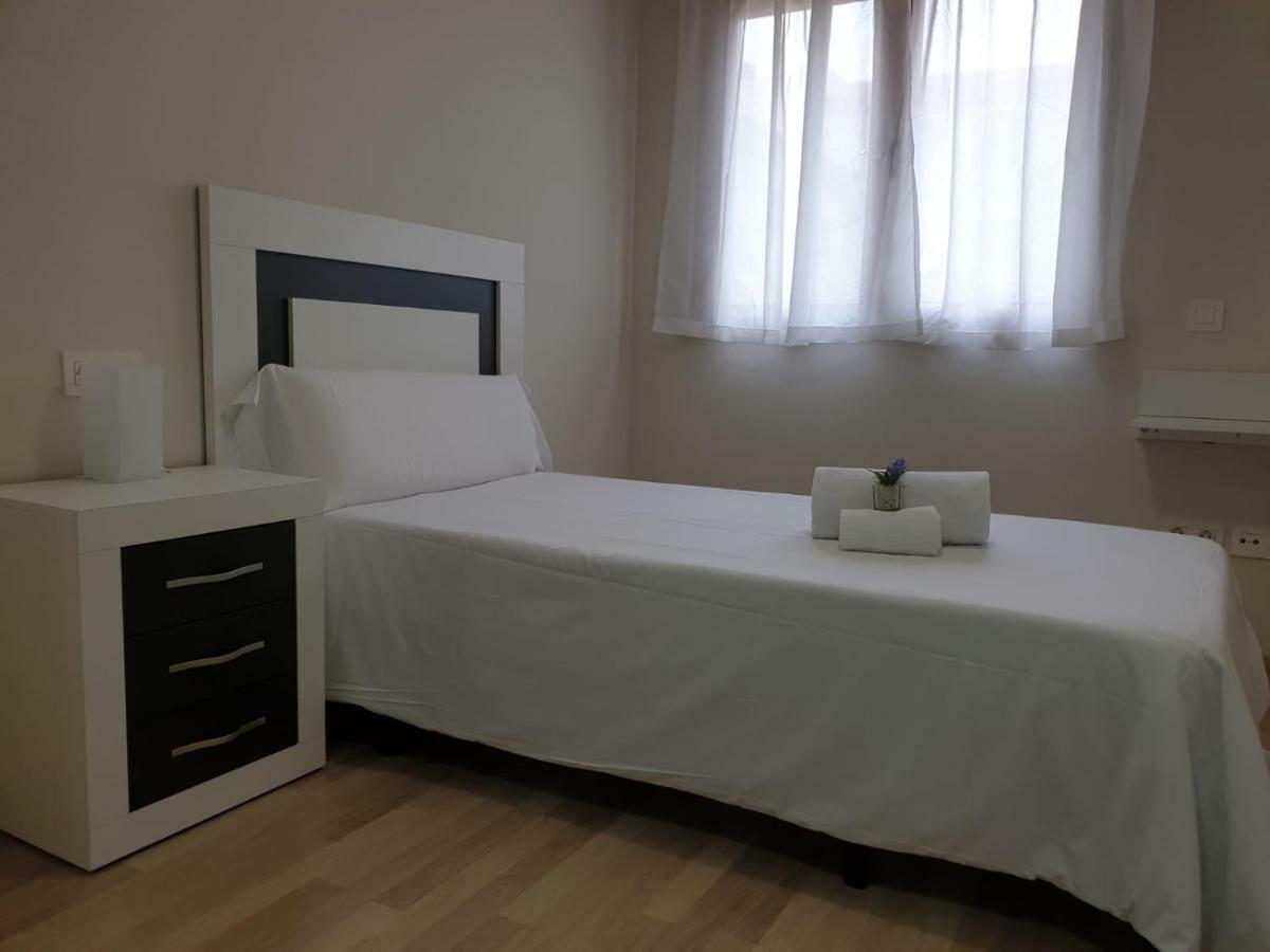 Apartamento Turistico Puente Romano P3 Bajo - B Apartment Salamanca Ngoại thất bức ảnh